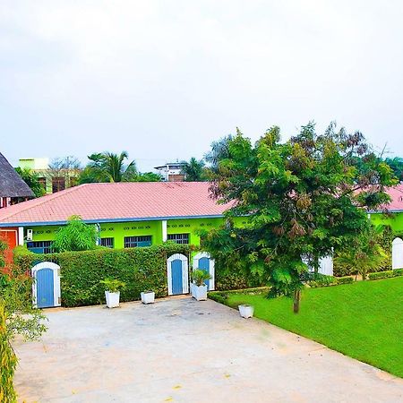 Saint Blaise Hotel Gatumba المظهر الخارجي الصورة