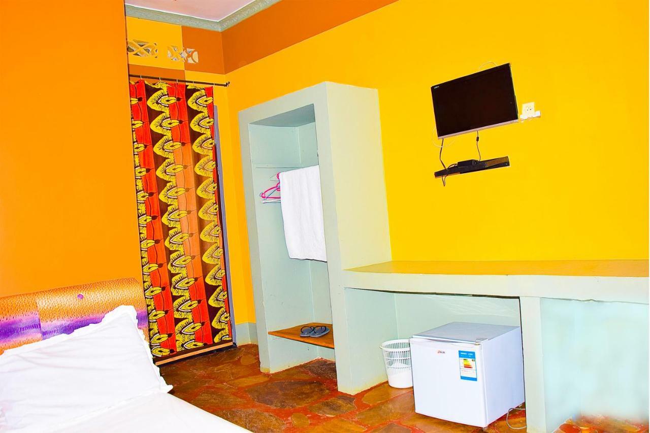 Saint Blaise Hotel Gatumba المظهر الخارجي الصورة